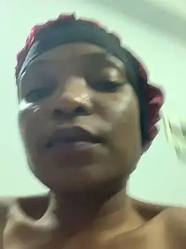 slimcateee online show from March 1, 2025, 11:50 am