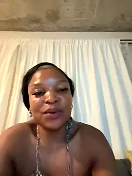 slimcateee online show from December 15, 2025, 7:51 pm