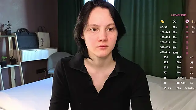 Snapshot of MaryCoopeer chatting on October 31, 2025, 5:08 am MaryCoopeer online show from October 31, 2025, 5:08 am