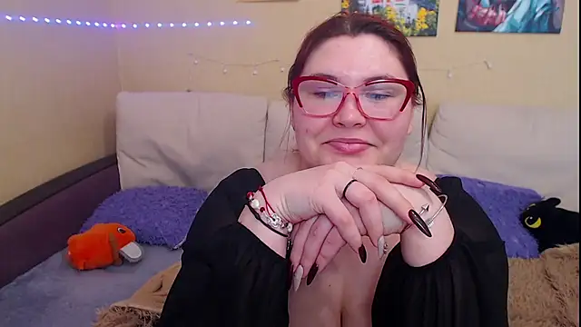 Snapshot of JuliaKeln chatting on March 8, 2025, 1:14 pm JuliaKeln online show from March 8, 2025, 1:14 pm