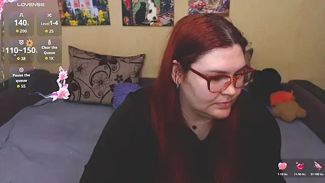 JuliaKeln online show from March 13, 2026, 6:25 pm