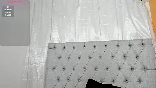 Lilit 93  online show from February 8, 2025, 5:08 am
