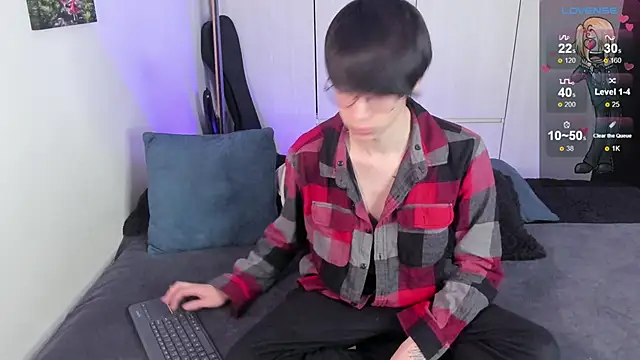 Aventure Twinks online show from January 5, 2025, 6:02 am