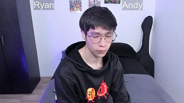 Aventure Twinks online show from March 6, 2025, 7:32 pm