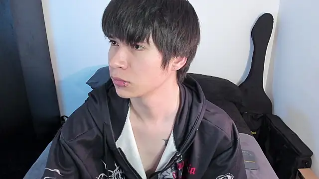 Aventure Twinks online show from March 29, 2026, 2:22 am