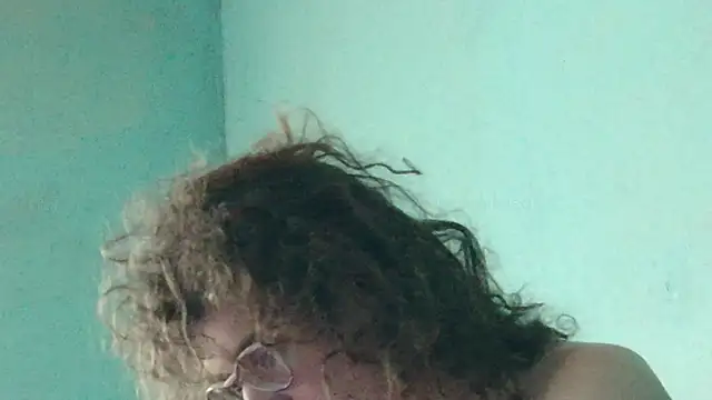 Prxscillia Tx online show from January 12, 2025, 8:57 am