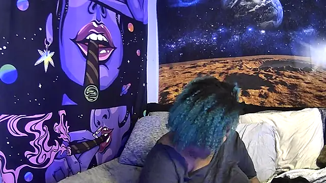 AutumnHart online show from January 8, 2025, 9:55 pm