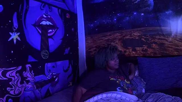 AutumnHart online show from February 14, 2025, 5:14 pm