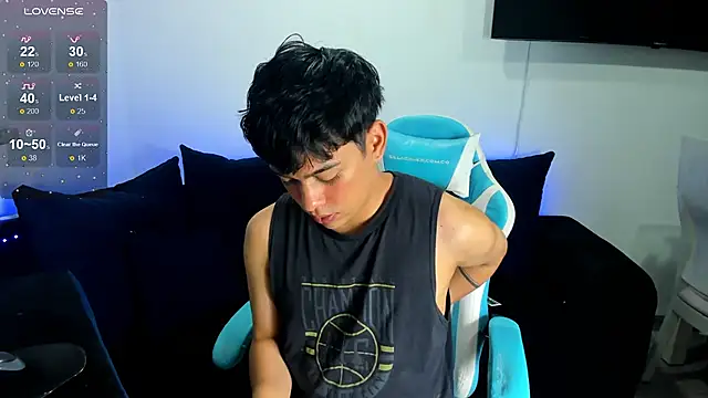 Snapshot of Franco_Rizzo_ chatting on February 26, 2025, 11:37 pm Franco Rizzo online show from February 26, 2025, 11:37 pm