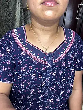 Snapshot of kannadatelugugirl chatting on February 24, 2026, 12:58 pm kannadatelugugirl online show from February 24, 2026, 12:58 pm