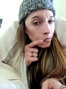 SmokeShow686 online show from March 1, 2025, 3:49 pm