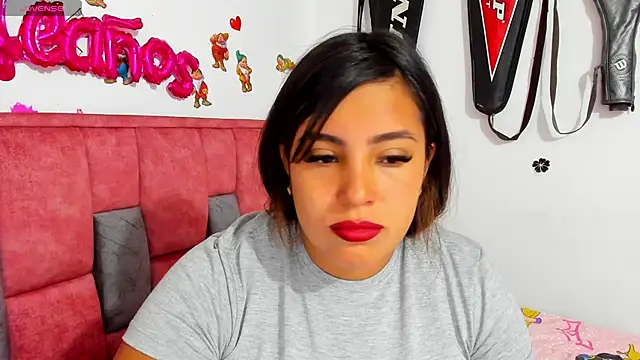 elana kepler online show from December 10, 2024, 12:50 am