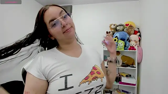 Valery7rose  online show from January 12, 2026, 5:07 pm