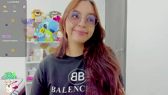 Valery7rose  online show from May 26, 2026, 2:46 pm