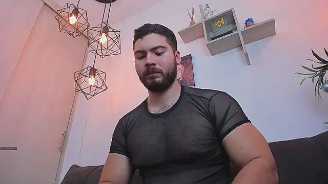 SebastianVilla  online show from February 16, 2026, 3:19 pm