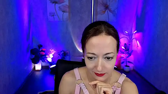 kimberlyray777 online show from March 15, 2025, 4:21 pm