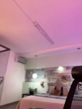 Emilia Bakerr online show from December 11, 2024, 6:20 pm