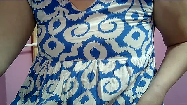 Snapshot of Lucinka1 chatting on January 23, 2025, 6:56 pm Lucinka1 online show from January 23, 2025, 6:56 pm