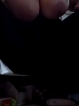 sweetkitty111 online show from January 12, 2026, 10:59 pm