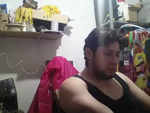 Snapshot of simpatico1000 chatting on February 24, 2025, 2:30 am simpatico1000 online show from February 24, 2025, 2:30 am