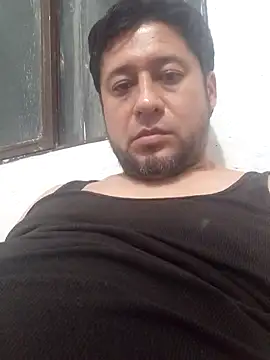 Snapshot of simpatico1000 chatting on November 10, 2025, 2:32 am simpatico1000 online show from November 10, 2025, 2:32 am