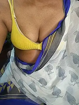 Snapshot of Telugu_ammayi_pooja chatting on January 11, 2026, 5:45 am Telugu ammayi pooja online show from January 11, 2026, 5:45 am