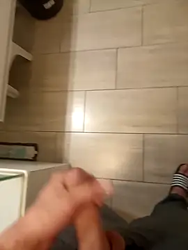 Snapshot of victortt chatting on October 4, 2025, 9:35 pm victortt online show from October 4, 2025, 9:35 pm