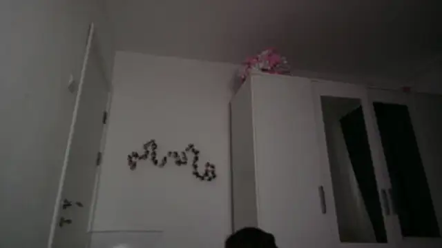 Snapshot of KaylaLaine chatting on October 21, 2025, 5:52 am KaylaLaine online show from October 21, 2025, 5:52 am