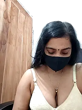 Snapshot of Ritusri_Dotta chatting on December 28, 2024, 3:26 pm Ritusri Dotta online show from December 28, 2024, 3:26 pm