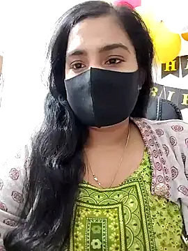 Snapshot of Ritusri_Dotta chatting on January 22, 2025, 5:06 pm Ritusri Dotta online show from January 22, 2025, 5:06 pm