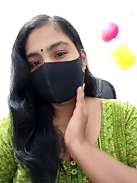 Snapshot of Ritusri_Dotta chatting on February 1, 2025, 5:37 pm Ritusri Dotta online show from February 1, 2025, 5:37 pm