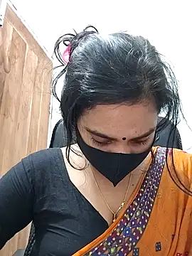 Snapshot of Ritusri_Dotta chatting on February 7, 2025, 3:41 pm Ritusri Dotta online show from February 7, 2025, 3:41 pm