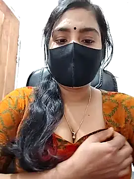 Snapshot of Ritusri_Dotta chatting on February 18, 2025, 7:41 pm Ritusri Dotta online show from February 18, 2025, 7:41 pm