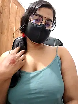 Snapshot of Ritusri_Dotta chatting on March 1, 2025, 7:26 pm Ritusri Dotta online show from March 1, 2025, 7:26 pm