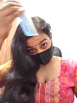 Snapshot of Ritusri_Dotta chatting on March 3, 2025, 5:07 pm Ritusri Dotta online show from March 3, 2025, 5:07 pm