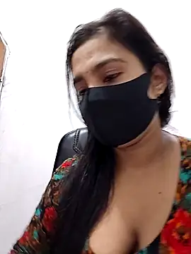 Snapshot of Ritusri_Dotta chatting on September 15, 2025, 4:40 pm Ritusri Dotta online show from September 15, 2025, 4:40 pm