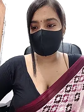 Snapshot of Ritusri_Dotta chatting on September 16, 2025, 5:25 pm Ritusri Dotta online show from September 16, 2025, 5:25 pm