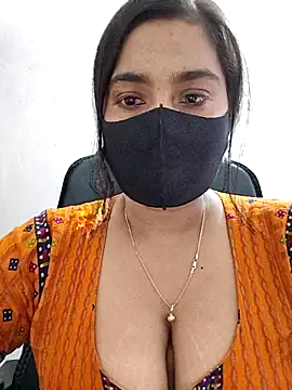 Snapshot of Ritusri_Dotta chatting on September 29, 2025, 2:38 am Ritusri Dotta online show from September 29, 2025, 2:38 am