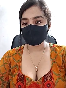 Snapshot of Ritusri_Dotta chatting on September 30, 2025, 10:09 am Ritusri Dotta online show from September 30, 2025, 10:09 am