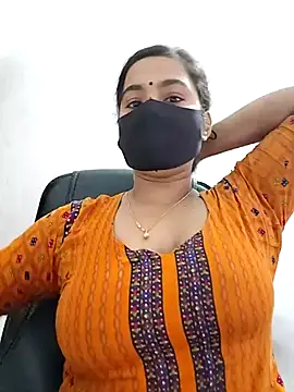 Snapshot of Ritusri_Dotta chatting on October 5, 2025, 3:38 am Ritusri Dotta online show from October 5, 2025, 3:38 am