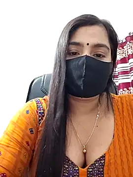 Snapshot of Ritusri_Dotta chatting on October 11, 2025, 5:33 pm Ritusri Dotta online show from October 11, 2025, 5:33 pm