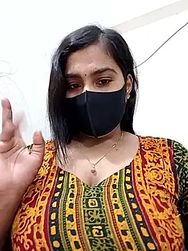 Snapshot of Ritusri_Dotta chatting on January 6, 2026, 4:00 pm Ritusri Dotta online show from January 6, 2026, 4:00 pm