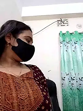 Snapshot of Ritusri_Dotta chatting on January 13, 2026, 5:07 pm Ritusri Dotta online show from January 13, 2026, 5:07 pm