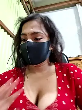 Snapshot of Ritusri_Dotta chatting on May 12, 2026, 4:59 pm Ritusri Dotta online show from May 12, 2026, 4:59 pm