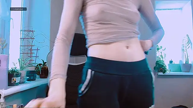 RosaJil online show from March 7, 2026, 2:36 pm