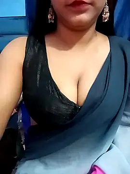 Snapshot of Gulabo-jaan chatting on February 2, 2025, 5:53 am Gulabo-jaan online show from February 2, 2025, 5:53 am