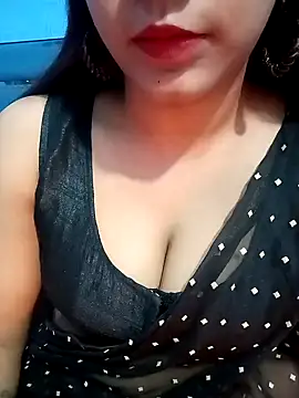 Snapshot of Gulabo-jaan chatting on February 9, 2025, 7:05 am Gulabo-jaan online show from February 9, 2025, 7:05 am