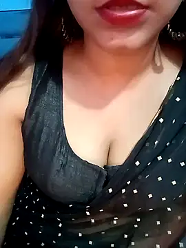 Snapshot of Gulabo-jaan chatting on February 9, 2025, 1:56 pm Gulabo-jaan online show from February 9, 2025, 1:56 pm