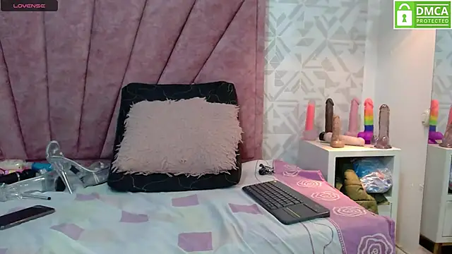 Snapshot of Natasha_699 chatting on March 7, 2025, 8:11 pm Natasha 699 online show from March 7, 2025, 8:11 pm