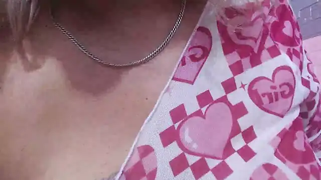 Snapshot of Natasha_699 chatting on March 22, 2025, 10:04 pm Natasha 699 online show from March 22, 2025, 10:04 pm